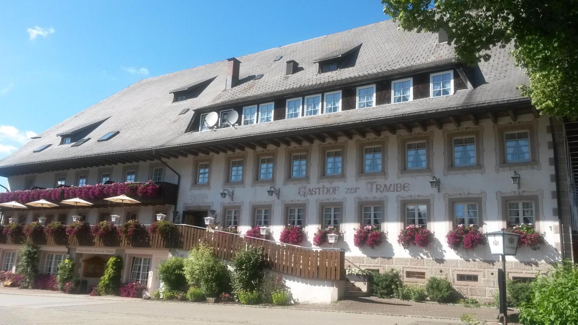 Zur Traube Schwarzwaldhotel & Restaurant Am Titisee Sankt Märgen Exteriör bild